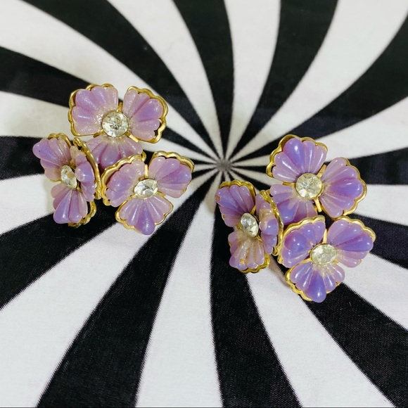 1960’s rare vintage lavender flower earrings - Picture 3 of 5